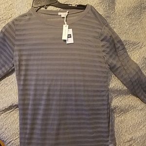 Grey long sleeve shirt